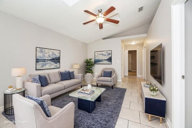 Foto del edificio - 9956 Somerset Grove Ln