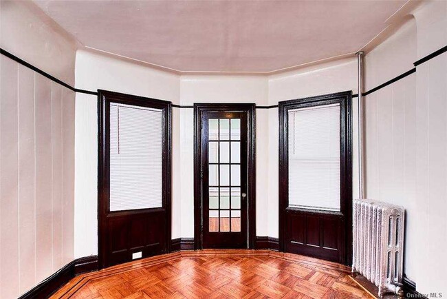 Foto del edificio - 3411 Farragut Rd