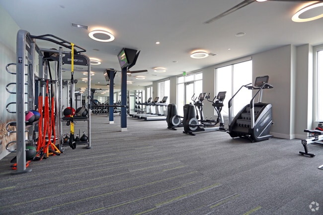 Foto del interior - Elevate at Pena Station