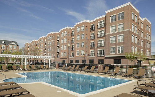 Building Photo - 2 Nordhoff Pl
