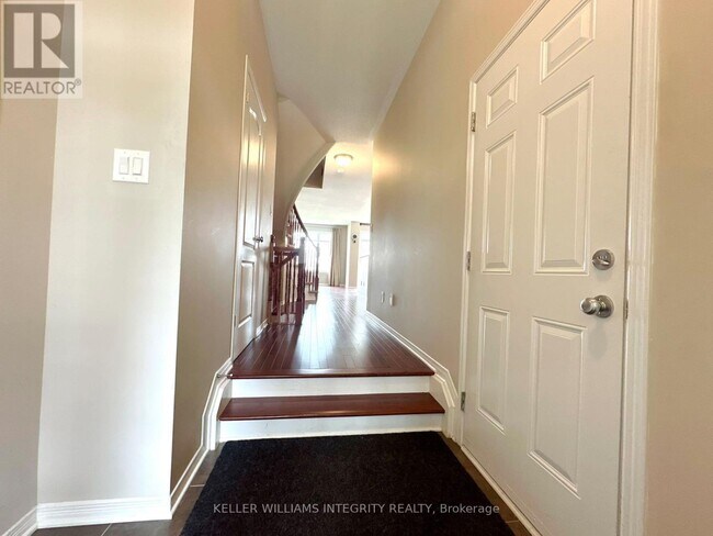 Building Photo - 298 Badgeley Ave