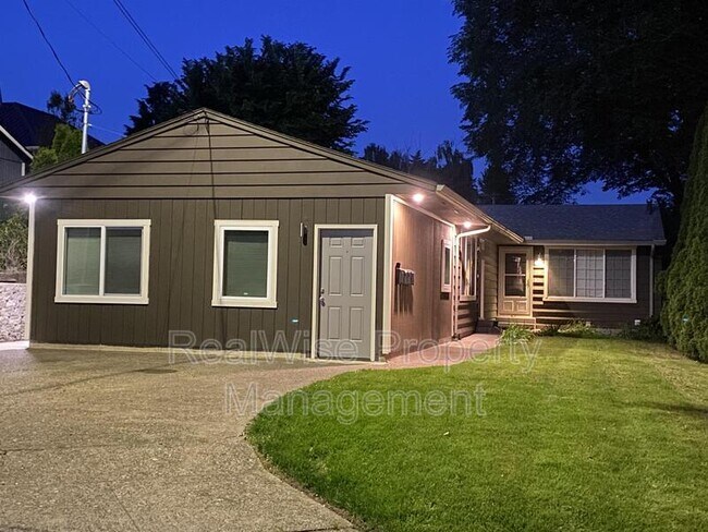 Foto del edificio - 4406A SE 36th Pl