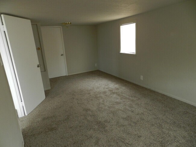 Foto del edificio - 2320 SW E Ave