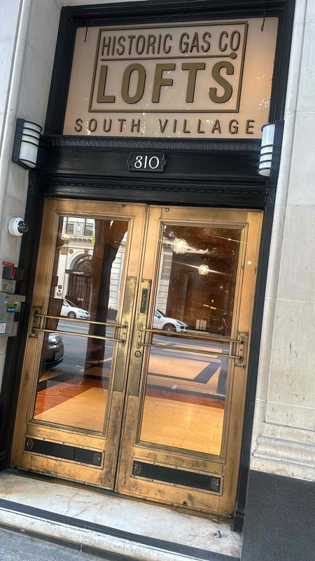 Building Photo - 810 Flower St