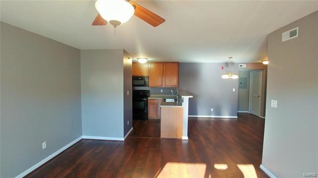Building Photo - 8202 Spring Creek Ln