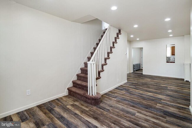 Foto del edificio - 2827 Livingston St
