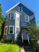 Building Photo - 130 Transit St