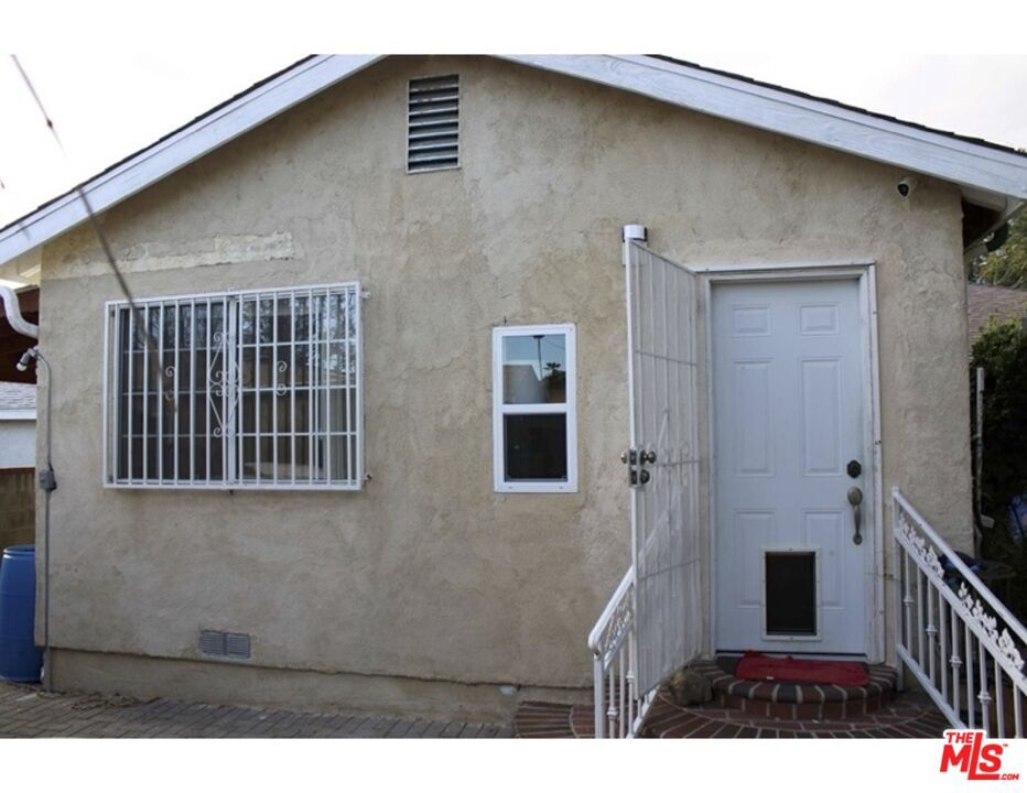 Primary Photo - 14768 Maclay St