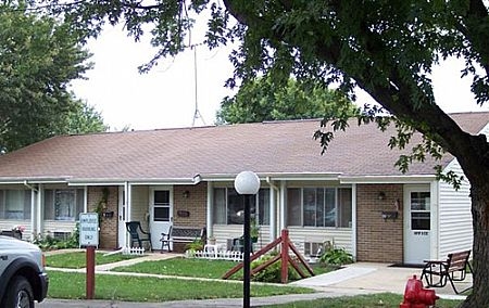 Primary Photo - Midtown Apartments