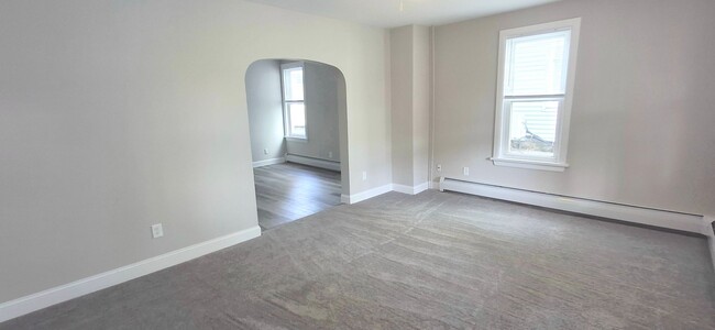 Foto del edificio - Remodeled 4 Bedroom in Hershey!