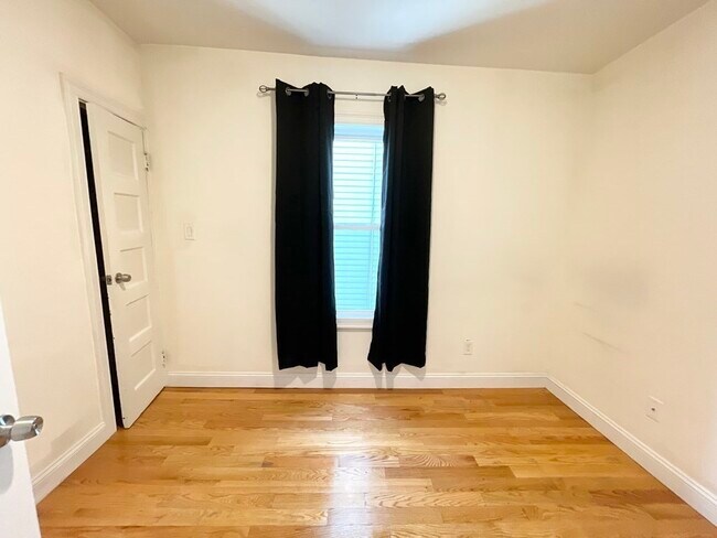 Foto del edificio - 7 Sudan St