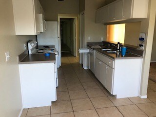 Foto del edificio - 2324 Sunset Pointe Dr