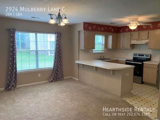 Foto del edificio - 2 bedroom 2 bath condo in Forbes Woods