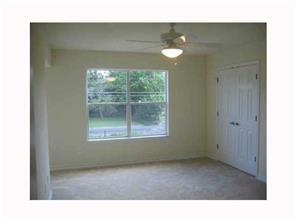 Building Photo - 407 Swanee Dr