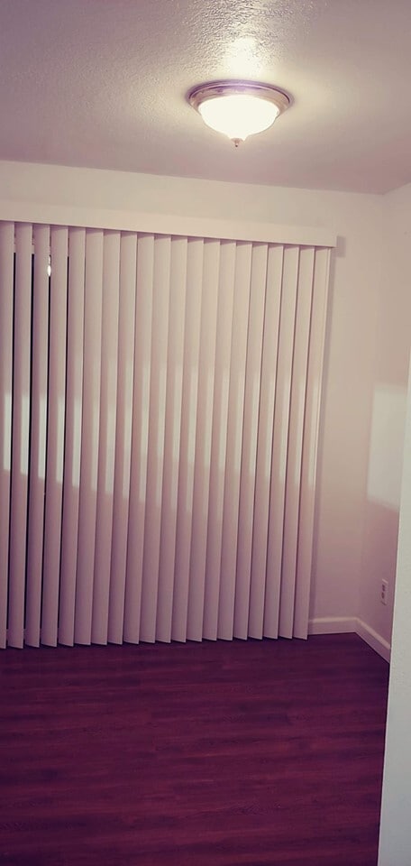 Dining area and back door. - 515 S 8th St