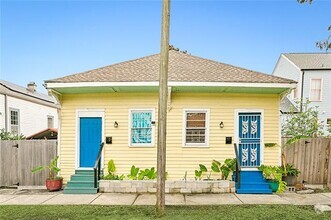 Building Photo - 1514 N Villere St