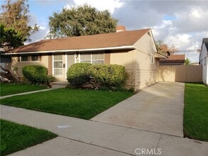 Building Photo - 1816 Josie Ave