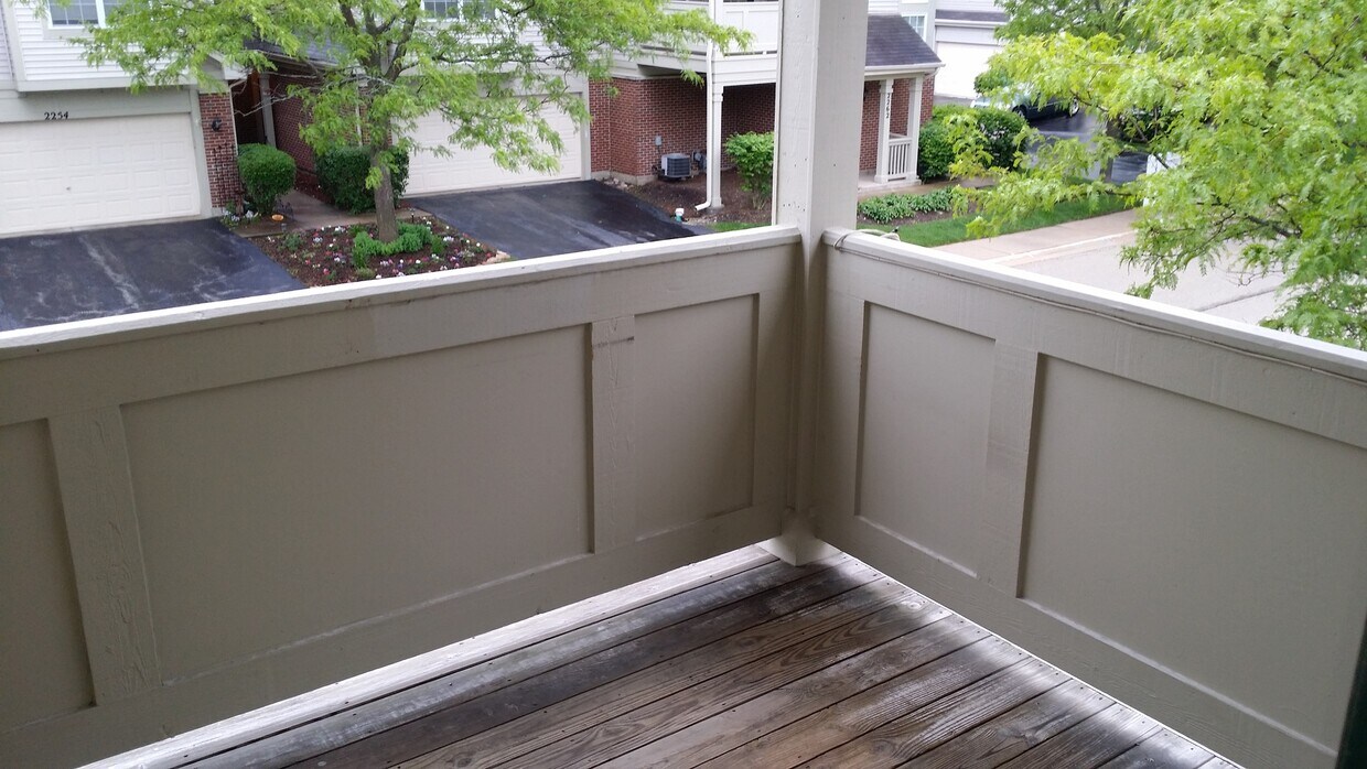 2243 Rockefeller Dr Unit 2243, Geneva, IL 60134 Condo for Rent in