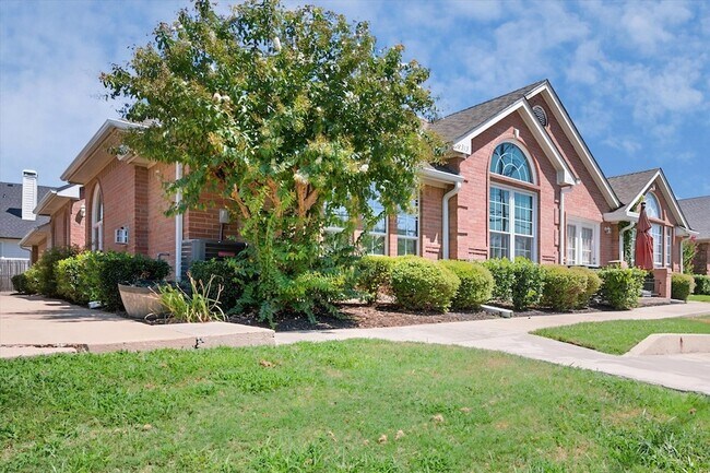 Foto del edificio - 2313 Ragland Rd