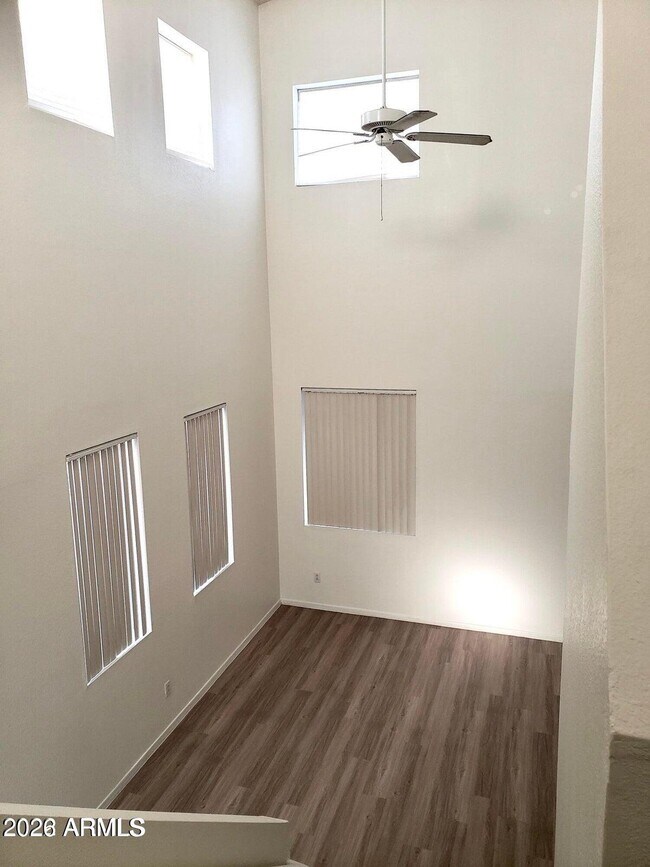 Foto del edificio - 1750 W Union Hills Dr