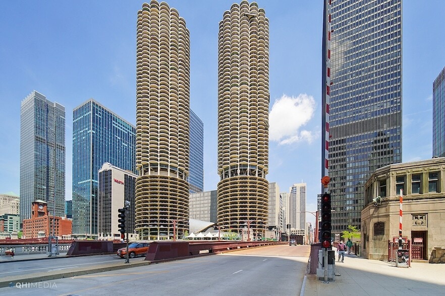 Photo - 300 N State Street Unit 4303