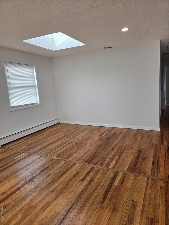 Foto del edificio - 25 Johnson Pl