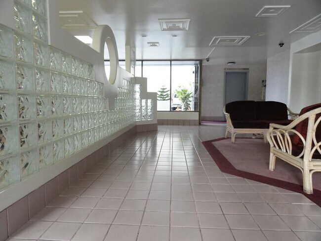 Foto del edificio - 780 Amana St
