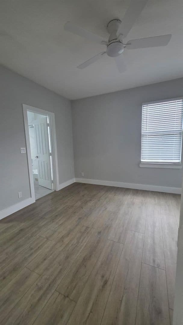 Foto del edificio - 1310 SW 44th Terrace