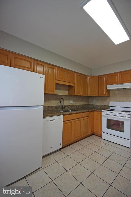 Foto principal - 527 Dakota Dr