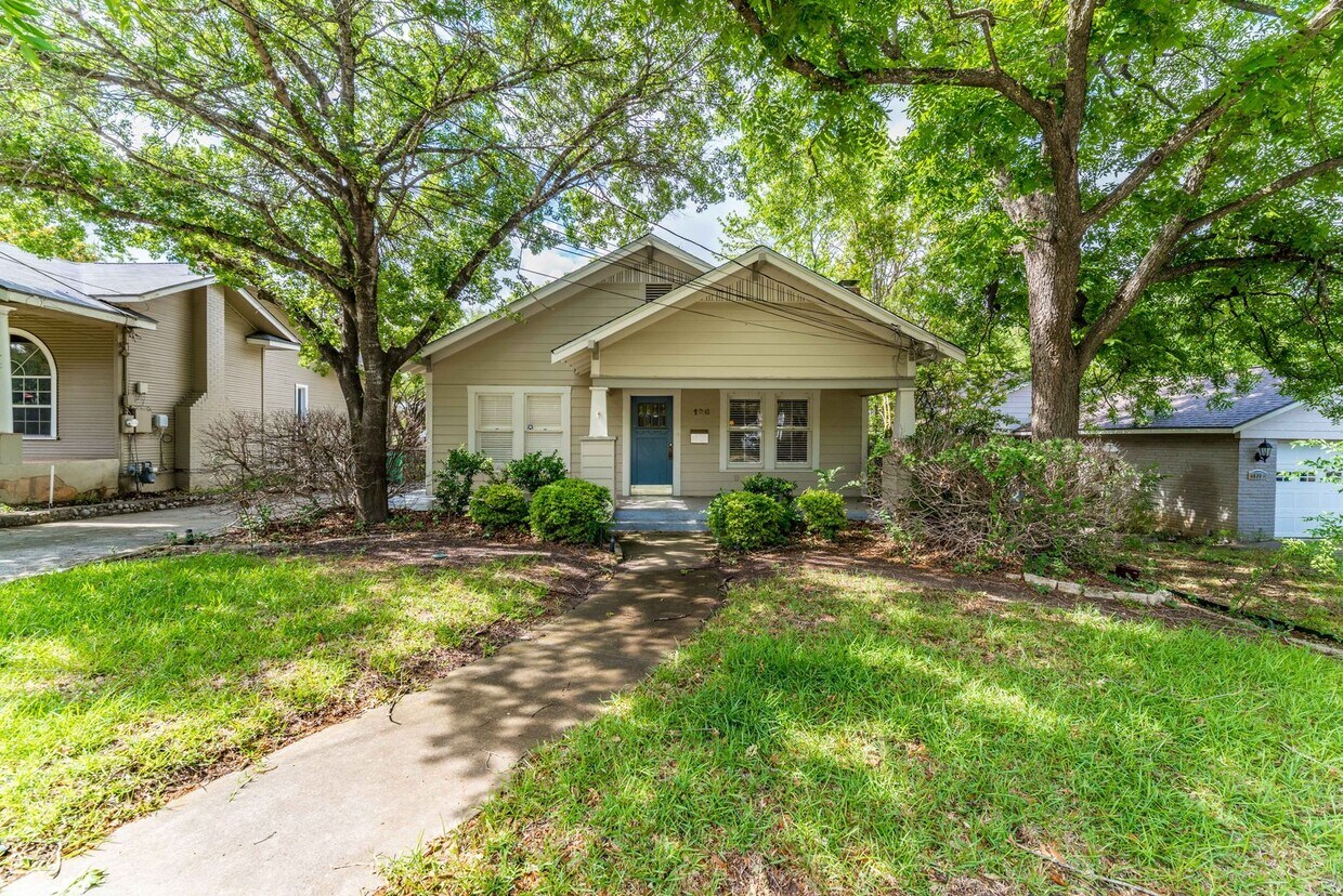 Foto principal - Alamo Heights Cottage