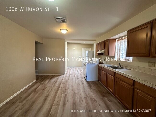 Building Photo - NEW FABULOUS FLOORING THROUGHOUT!!