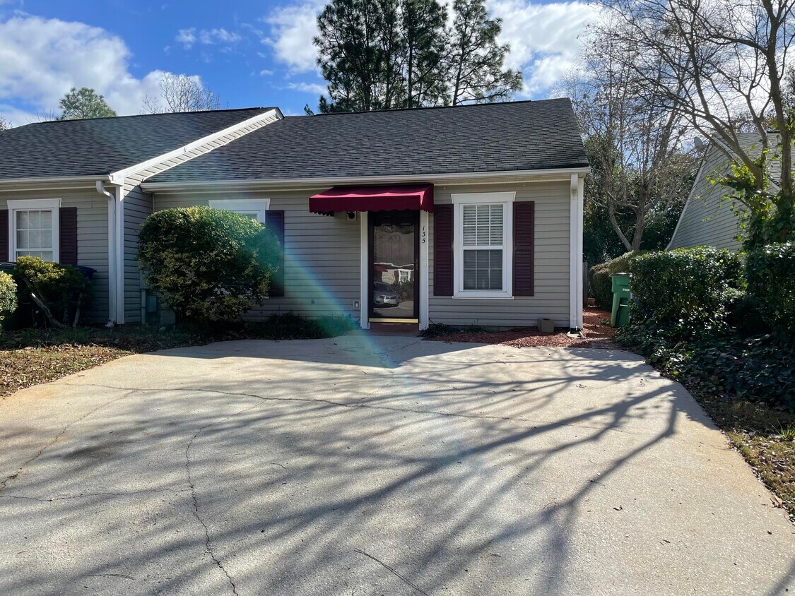 Primary Photo - 135 Shelby Dr