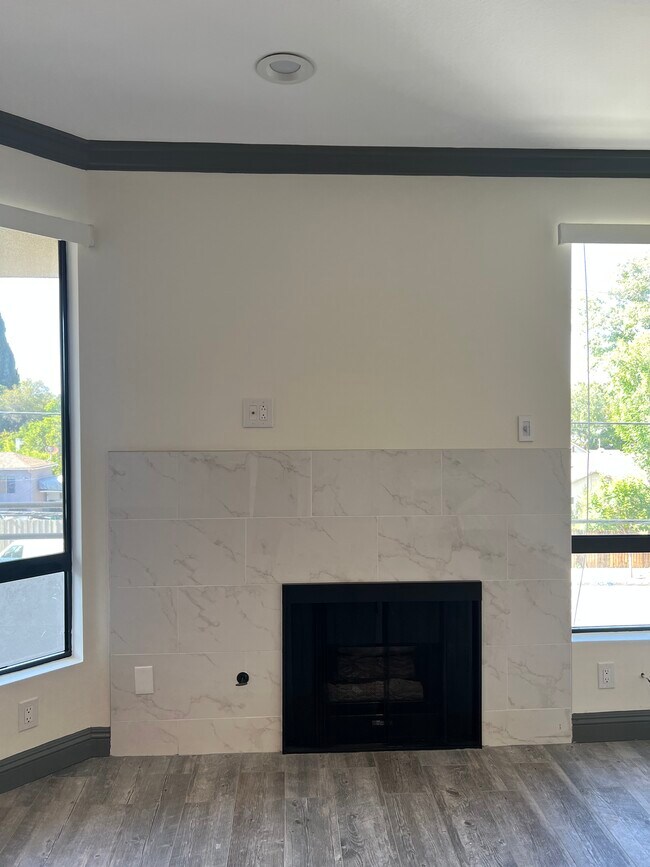 Foto del edificio - 13920 Moorpark St