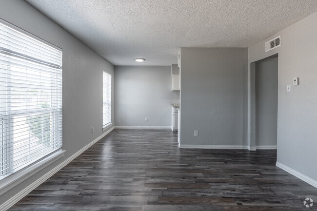 1BR, 1BA - 635SF - Eclipse Of White Rock