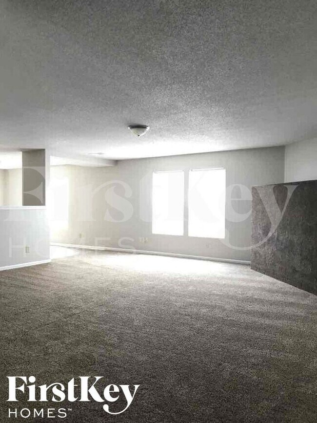 Foto del edificio - 9214 Bainbridge Dr