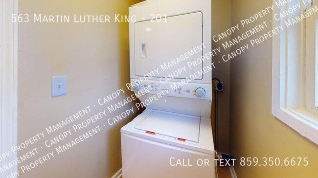 Foto del edificio - 563 Martin Luther King