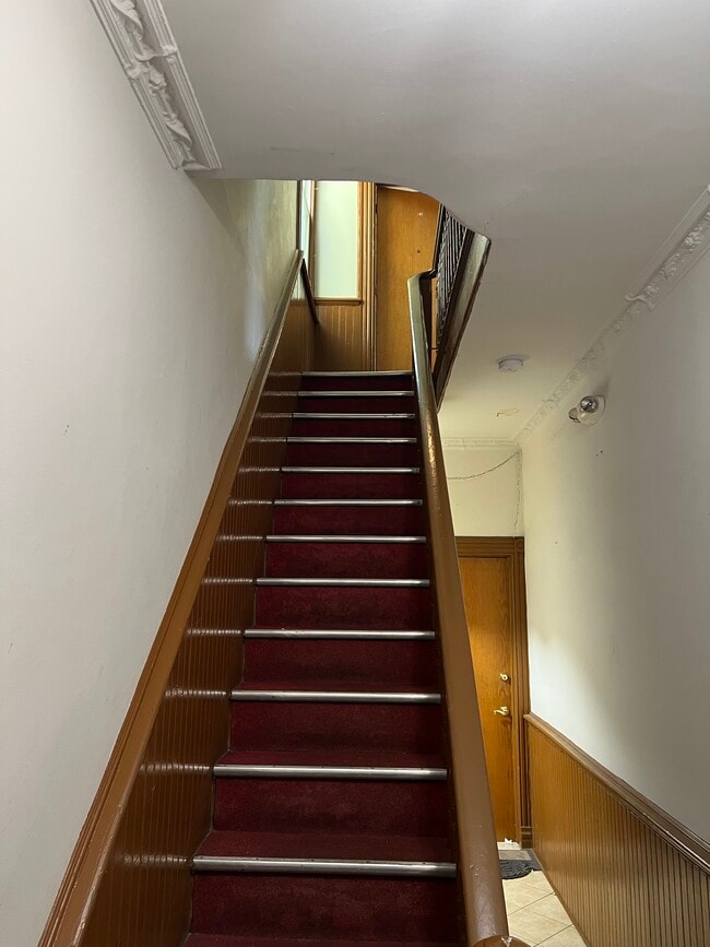 Foto del edificio - 13 Clover St