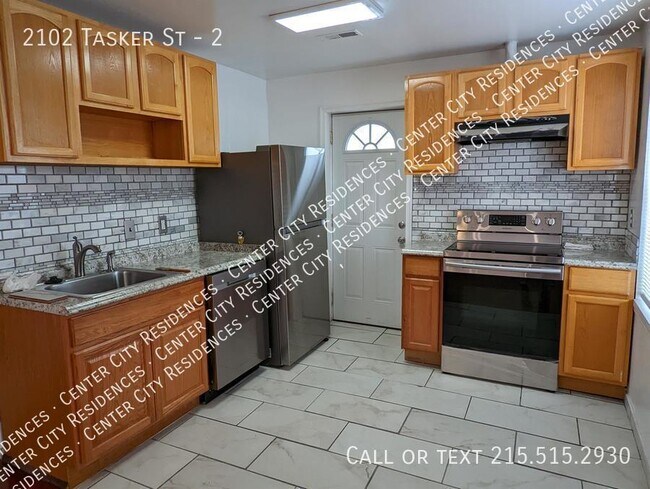 Foto del edificio - 2102 Tasker St