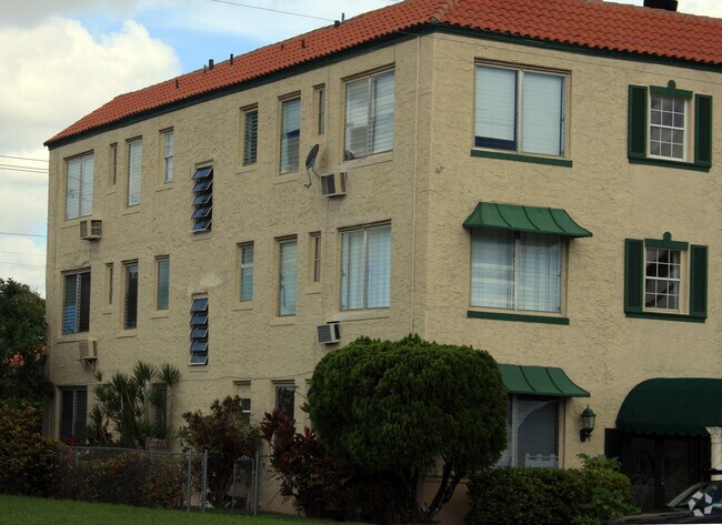 Foto del edificio - 444 Ponce de Leon Blvd