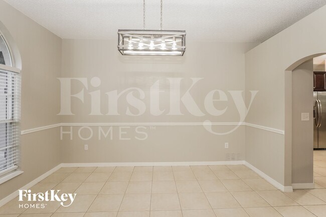 Foto del edificio - 825 High Pointe Cir