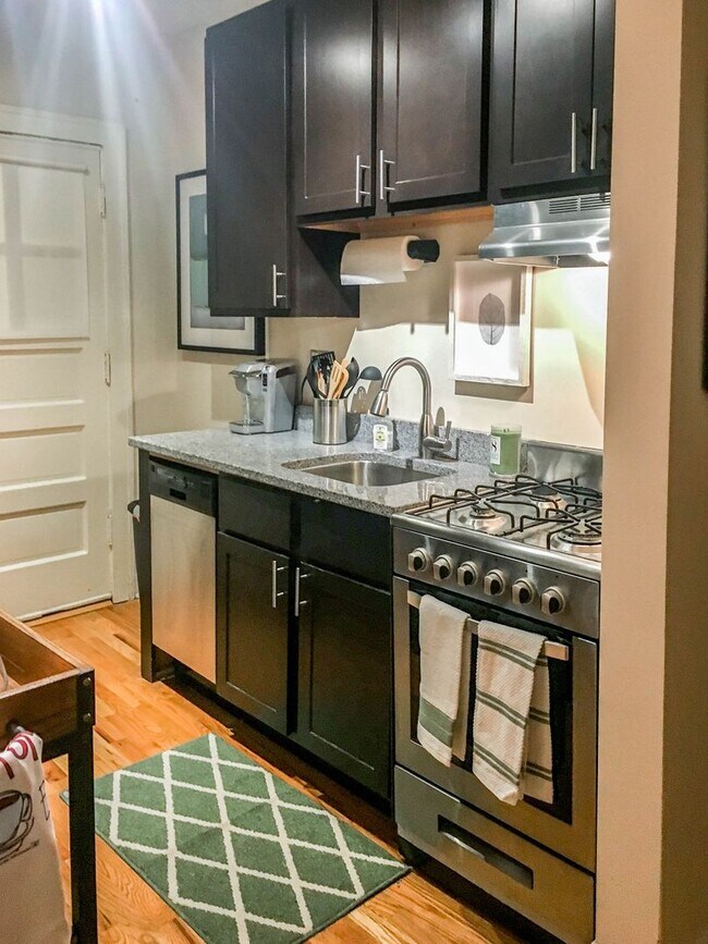 Foto del edificio - 4717 N Leavitt St