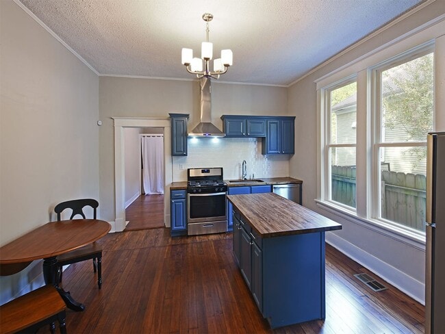 Photo - Updated 1 Bedroom in Cooper Young!! House