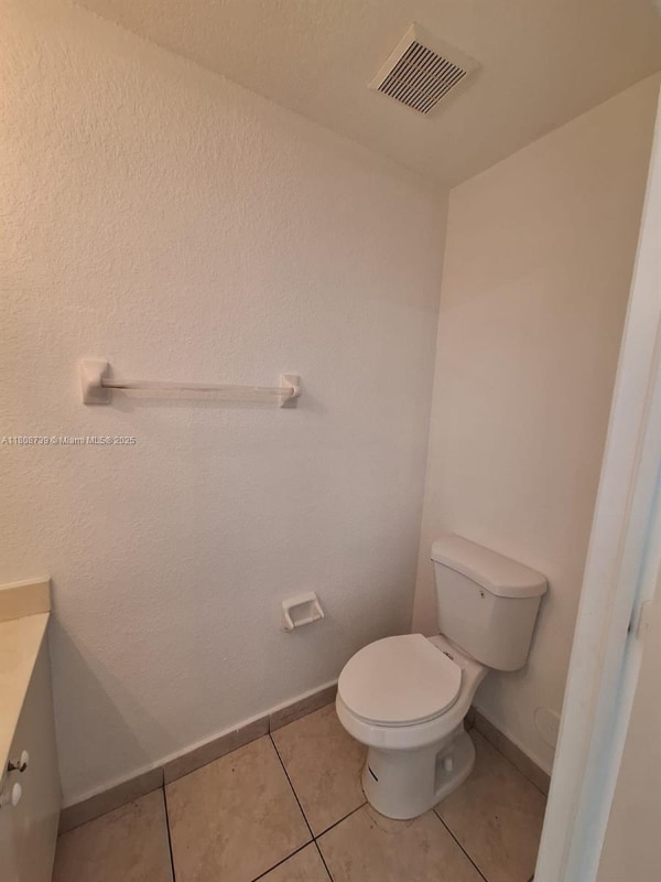 Building Photo - 1654 SE 31st Ct