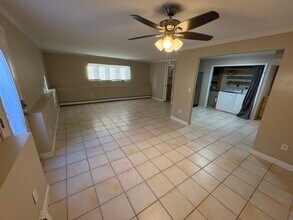 Building Photo - 26 Knolltop Dr