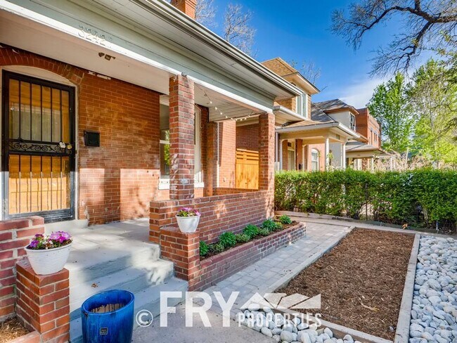 Foto del edificio - Short Term Lease Needed for Quaint Potter Highlands Home