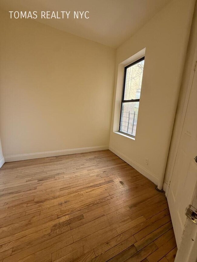 Foto del edificio - 1390 Boston Rd