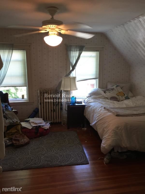 Foto del edificio - 4 br, 1 bath  - 40 Lowden Ave