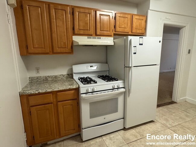 Foto del edificio - 105 Longwood Ave