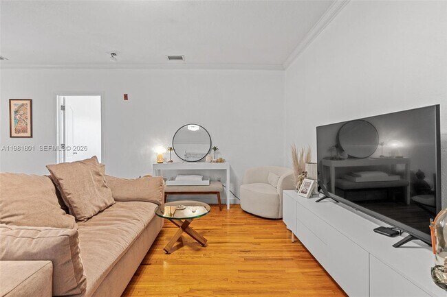 Foto del edificio - 45 Antilla Ave