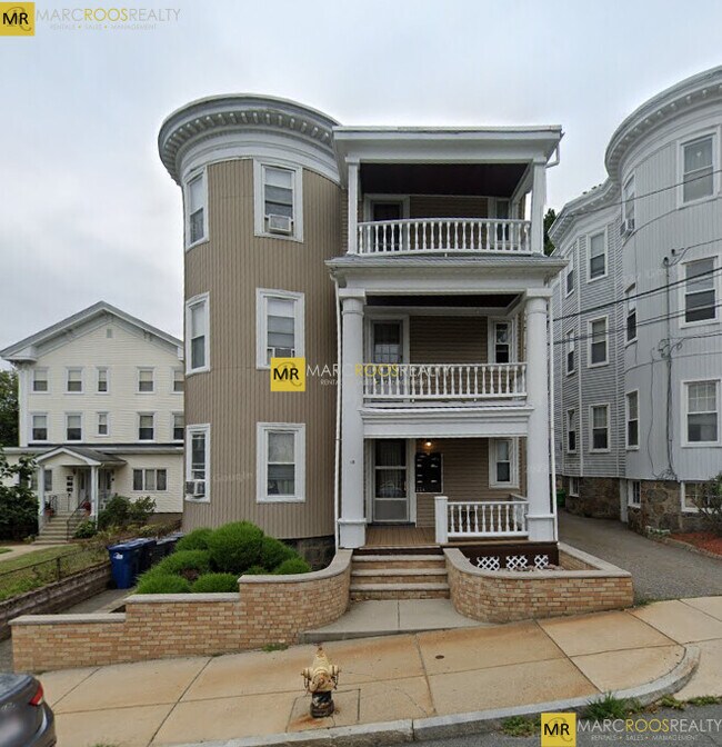 18 Bigelow St Unit 3, Cambridge, MA 02139 Condo for Rent in Cambridge